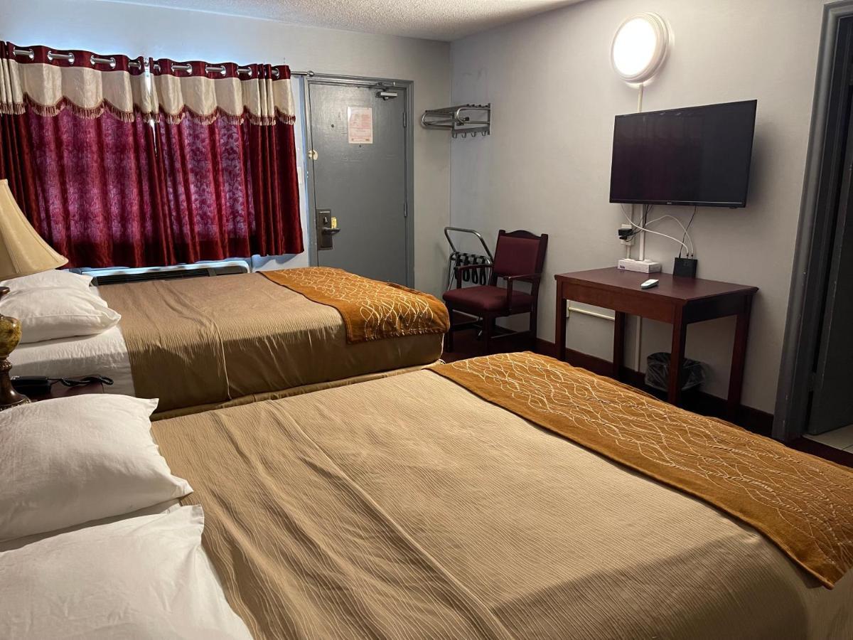 Liberty Inn Bowmanville Extérieur photo